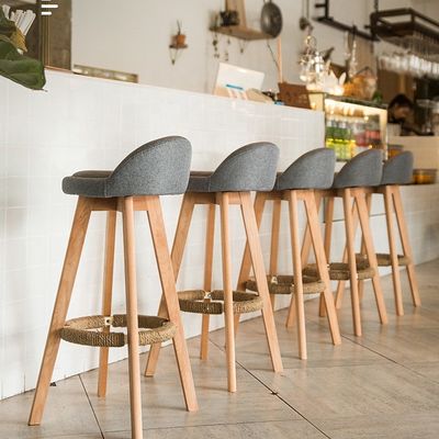 商用家具 柔らかい灰色の綿の枕付きの現代的な高い竹バーストール