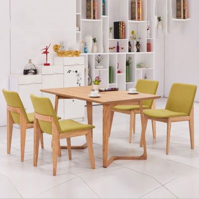 カスタマイズされた精巧な工芸 固形木製の脚 ダイニングルームセット ダイニングテーブルと椅子の家具
