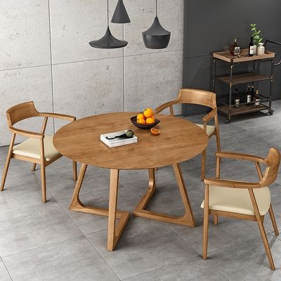 カスタマイズされた精巧な工芸 固形木製の脚 ダイニングルームセット ダイニングテーブルと椅子の家具