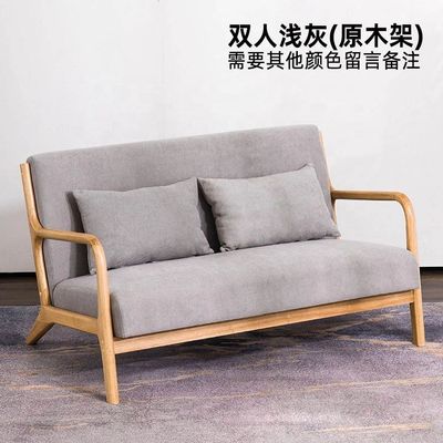 リビングルーム家具 最新 オーダーメイド 精巧な工芸 木製の足付きの部分ソファ 木製の足付き リビングルームソファセット