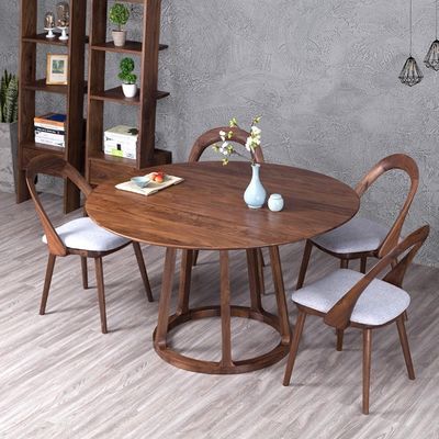 モダンダイニングルーム家具 ワルナッツ 固木枠 円形ダイニングテーブル ユニークなデザイン ノルディックデザイン