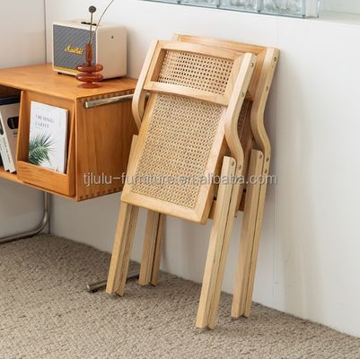 木製 ラタン 折りたたみ リビング ダイニング 椅子 ダイニング 室内 家具 と 固木 建築 デザイン スタイル