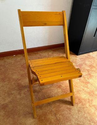ホテル レストラン ダイニングルームの家具のための腕のない北欧木製食卓
