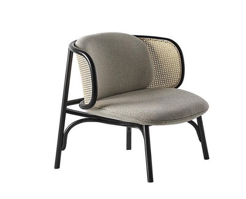 最新デザインのための木製単体ラタン椅子 舗装された木製椅子 W68*D70*H82cm