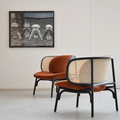 最新デザインのための木製単体ラタン椅子 舗装された木製椅子 W68*D70*H82cm