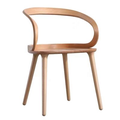 OEM サービス 受付 丸い形の腕翼とノルディック固形灰木の芸術的なデザインの現代食堂椅子