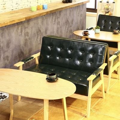 快適な木造デザインのプーシート 椅子 オフィスビルやカフェでホテルの食事