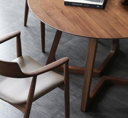 郵便包装 Y ダイニングルーム 家具 オーダーメイド モダンデザイン 丸型 固木 コーヒーテーブル トップ レストラン用