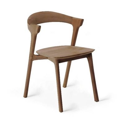 快適でエレガントな 現代の灰木休憩椅子 コーヒーショップ ホテル レストラン 53cm*50cm*76cm