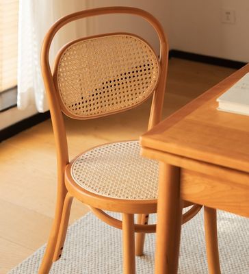 Dining Chair 天然織りのラタンと固い木から