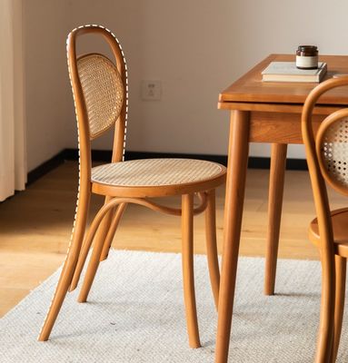 Dining Chair 天然織りのラタンと固い木から