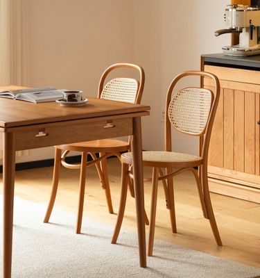 Dining Chair 天然織りのラタンと固い木から