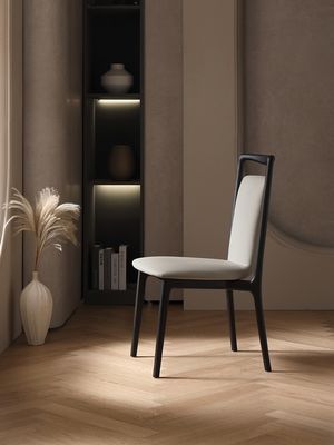 家庭 家具 現代の北欧様式 レストラン 食堂 木製 食卓椅子 ニトロラック仕上げ