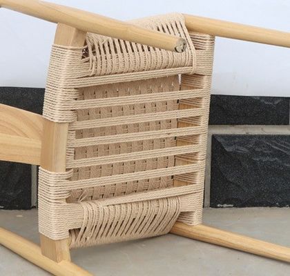 頑丈な自然固木 織り糸 ワイッシュボーン チェア 現代の日本デザインにぴったりの添加品