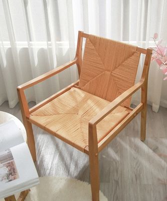ホーム 家具 オーク マシッドウッドフレーム ニトロラック 完成品 切断可能な椅子 座席 食事 椅子 現代のデザイン リビングルーム