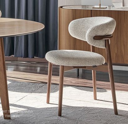 Upholstered Nordic Modern Solid Wood Dining Chair with Nitrolacquer Finish and Wooden レストランチェア オーバープレス オーバープレス オーバープレス