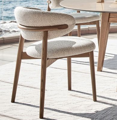 Upholstered Nordic Modern Solid Wood Dining Chair with Nitrolacquer Finish and Wooden レストランチェア オーバープレス オーバープレス オーバープレス