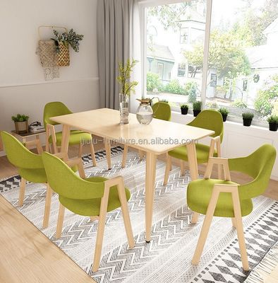 木製の枠 食堂椅子 北欧家具 キッチン ホテル レストランと家庭用 敷き布団の椅子