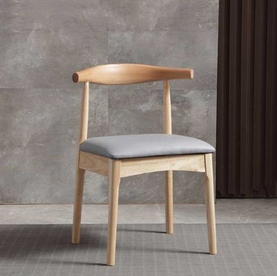 ラタンと固木仕上げ ニトロラック ダイニングチェア セット ホテル レストラン 家具 北欧近代的なスタイル