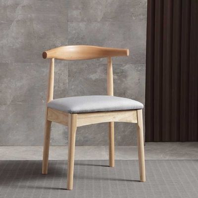 ラタンと固木仕上げ ニトロラック ダイニングチェア セット ホテル レストラン 家具 北欧近代的なスタイル