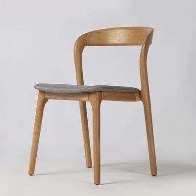 ホーム 家具 ダイニングチェア オークウッドデザイン モダン ノルディックスタイル カバールーム キッチン用 白い椅子 PU レザー 木製