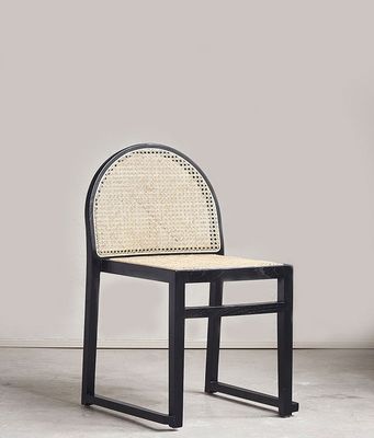 ホテルのダイニングルーム家具 現代のラタンダイニングチェア 天然 現代のレストラン