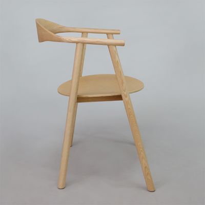 高級 モダン ノルディック マシッド 灰 木 ダイニング 椅子 ダイニング 部屋 W55*D47.5*H74.5cm OEM サービス 受け入れ