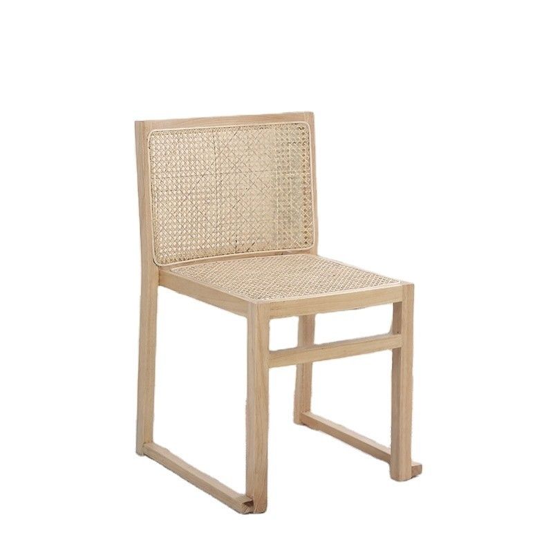 ダイニングルーム 家具 リアルラタン マシッドウッド スタイク可能なダイニングチェア
