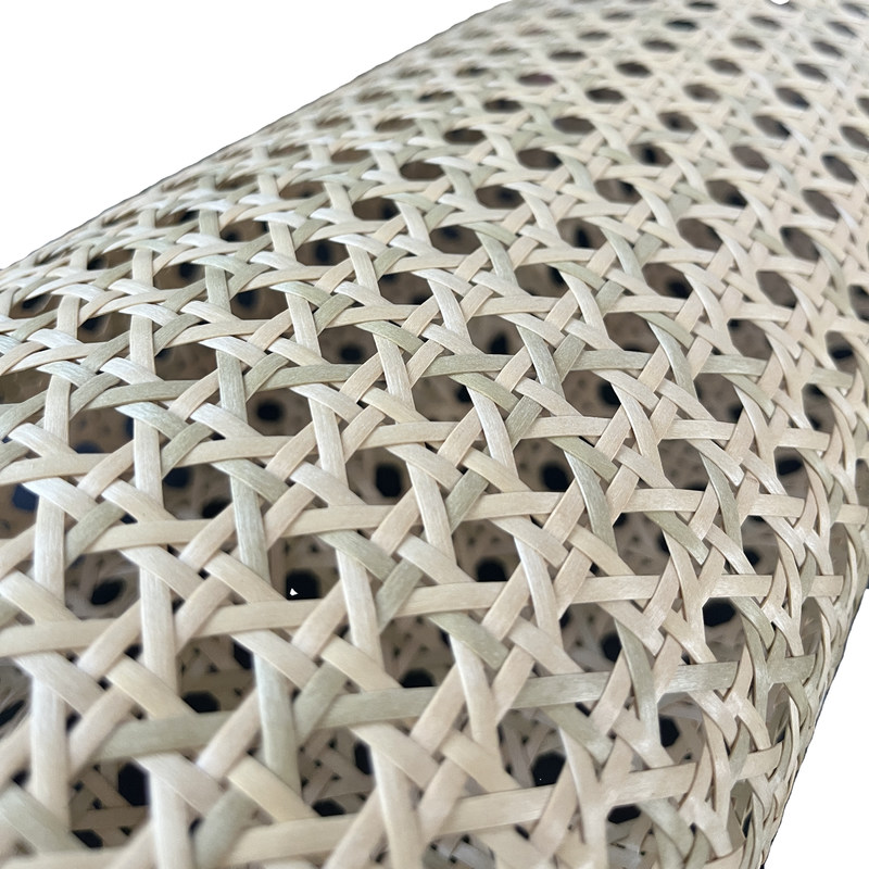 頑丈で汎用的な固木 PU革織物 ナチュラルプラスチックのラタンサンプル